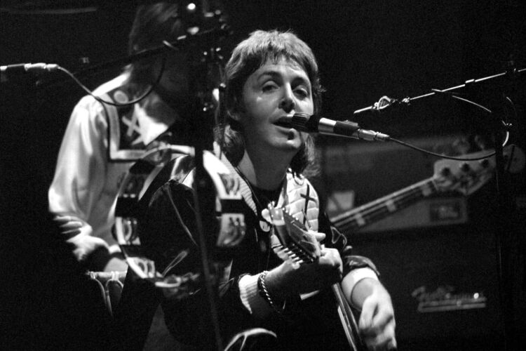 MB_MU_PM010: Paul McCartney