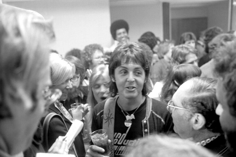 MB_MU_PM020: Paul McCartney