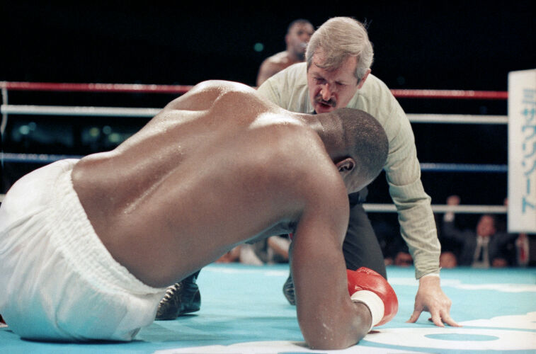 MB_SP_MT082: Mike Tyson vs. Buster Douglas