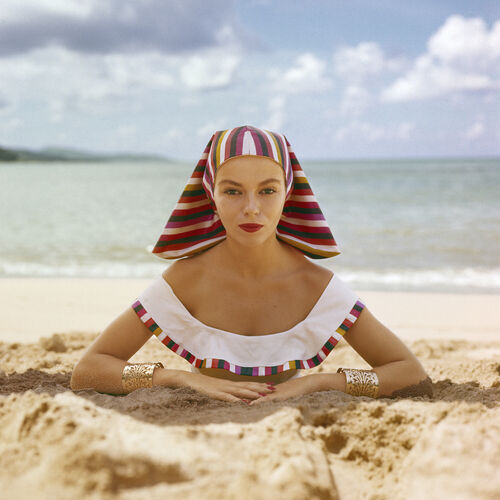 MG_FA033: Beach fashion