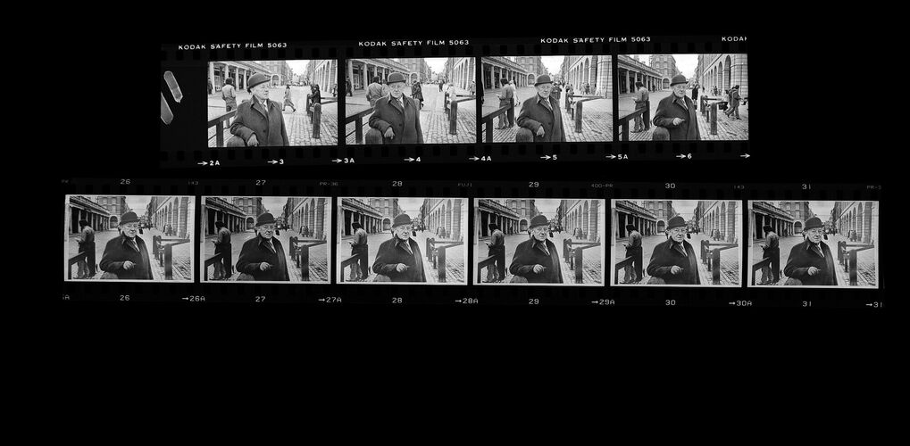 MW_A0002_A: Sir Alec Guiness