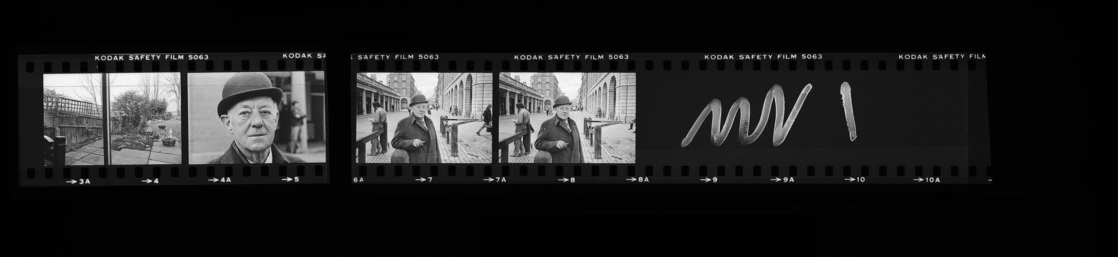 MW_A0002_D: Sir Alec Guiness