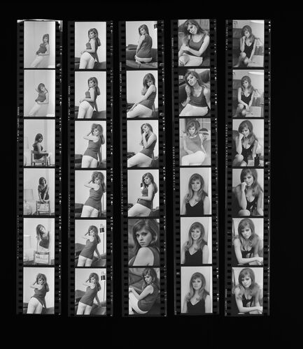 MW_B0022_B: Edina Ronay