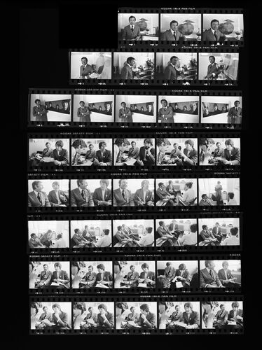 MW_B0043_B: Paul McCartney, Ronald Kass, Derek Taylor