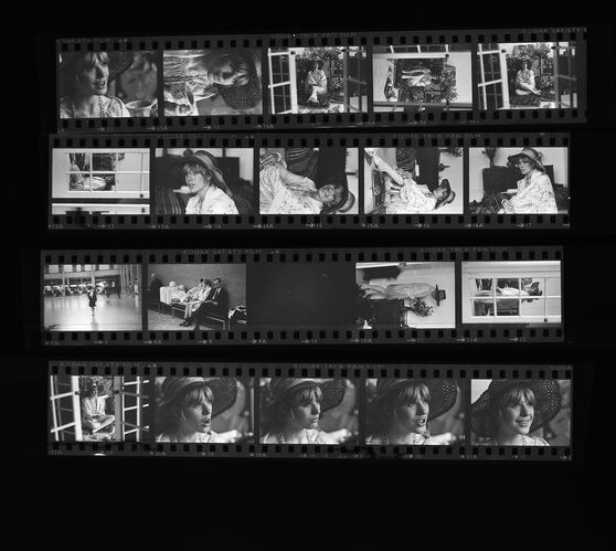 MW_C0022: Marianne Faithful