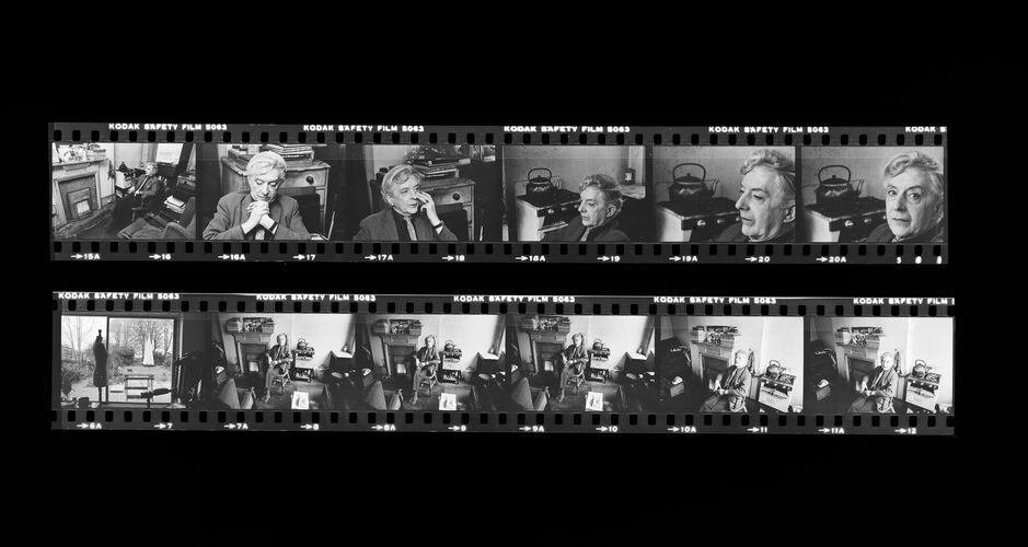 MW_F0073: Quentin Crisp in his room