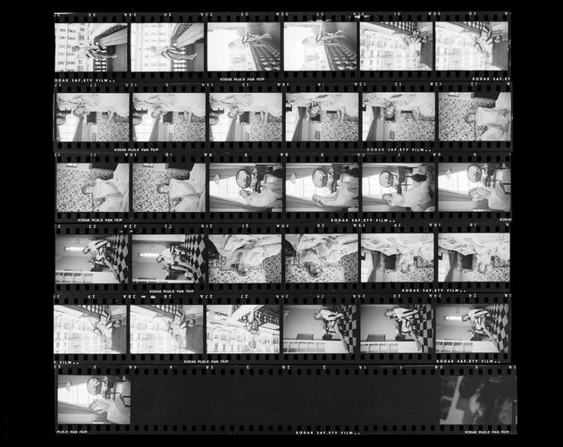 MW_K0079_12_B: Mary Peach