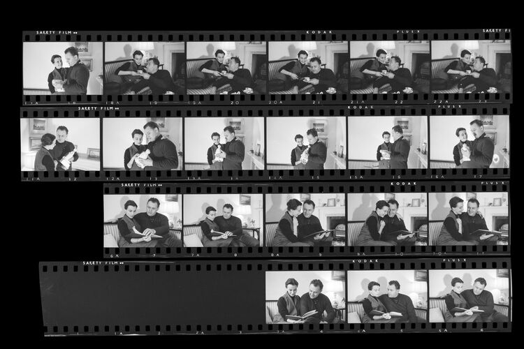 MW_K0079_8_D: Clare Bloom and Rod Steiger