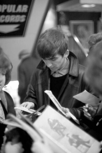 MW_MU077: The Beatles