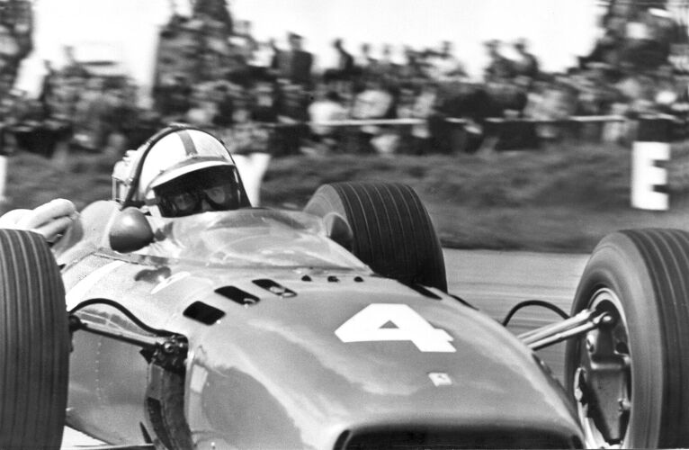 MW_SP001: Surtees At Silverstone