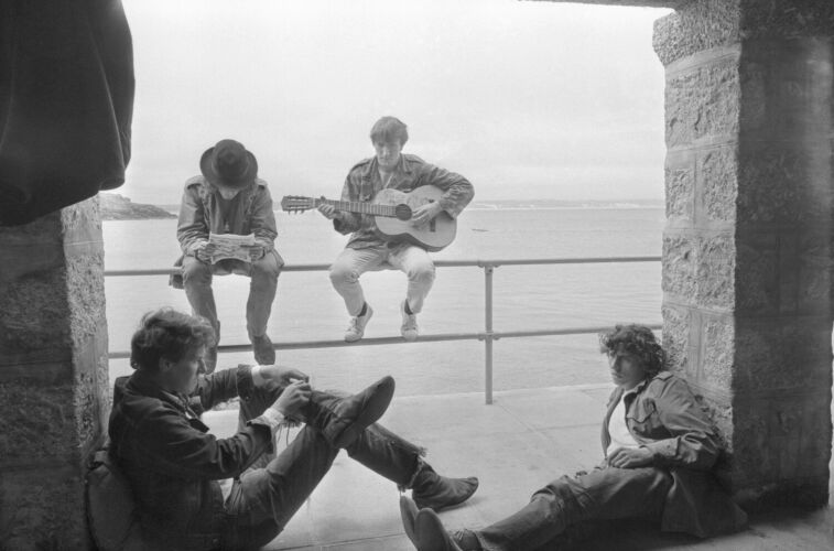 MW_ST010: Beatnicks at St Ives