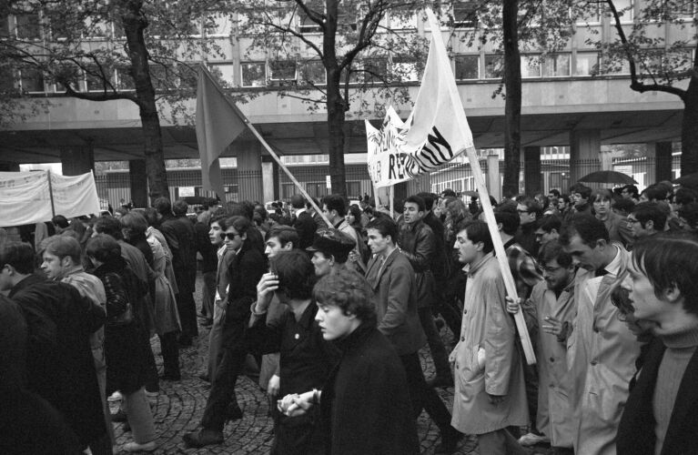 MW_ST012: Paris Riots, May 1968
