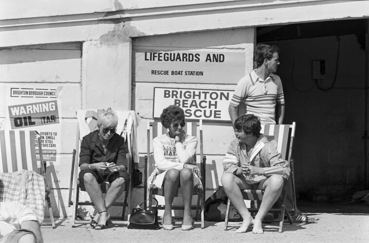 MW_ST060: Brighton beach, 1982