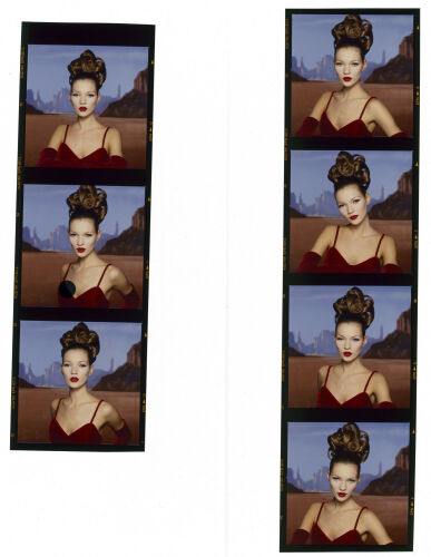 MossK_contact_016: Kate Moss