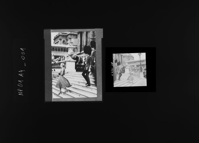 NP01A4_001: Queen Elizabeth