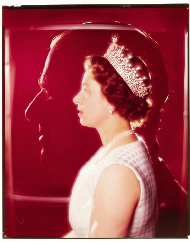 NP04D3_003B: Queen Elizabeth II