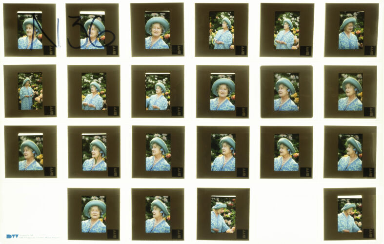 NP04D3_013: Queen Mother