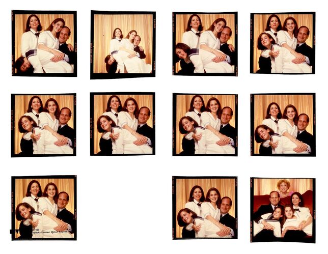 NP_02B4_Lauder018: Lauder Family