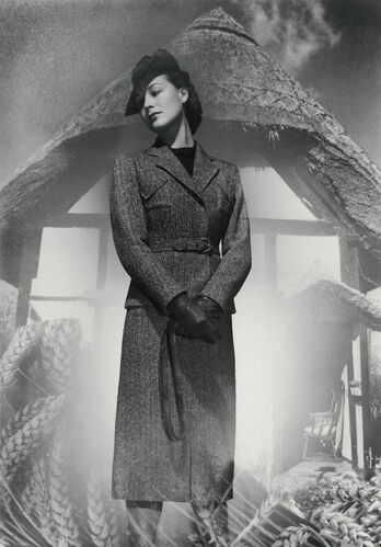 NP_FA_30s013: Elmley Castle Cottage