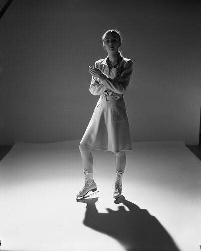 NP_FA_40s221: Skating