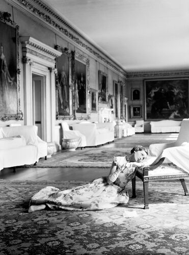 NP_FA_40s243: Vogue magazine