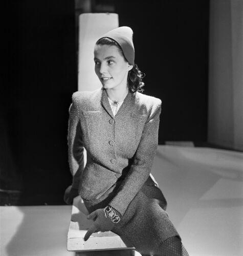 NP_FA_40s251: Isabel Tisdall