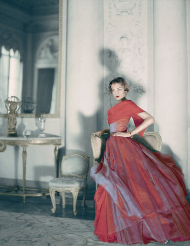 NP_FA_50s036: Red Dress