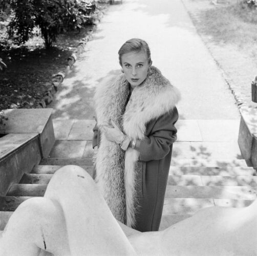 NP_FA_50s136: British Vogue, 1957