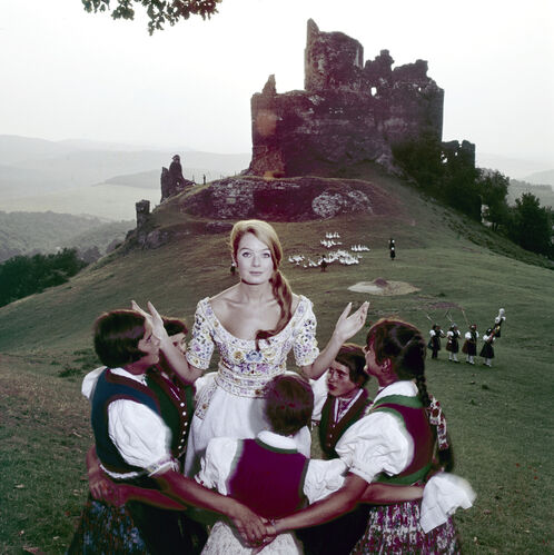 NP_FA_60s082: Hungary