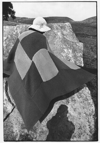 NP_FA_70s003: Clothes for New Druids