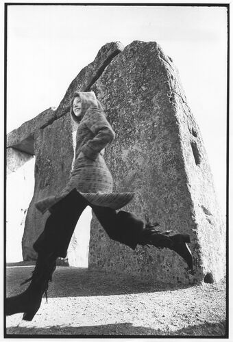 NP_FA_70s008: Clothes for New Druids