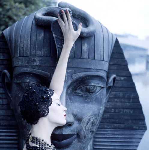 NP_FA_NVS018: Nena and the Sphinx 