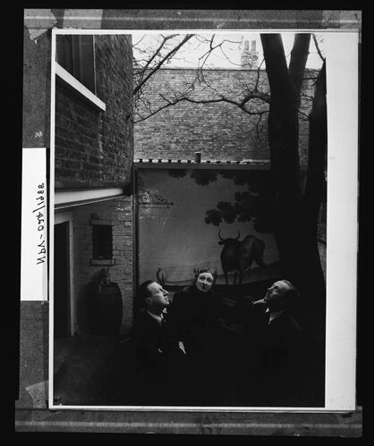 NP_NP04D4_1930s_undated012: 1930s Vogue