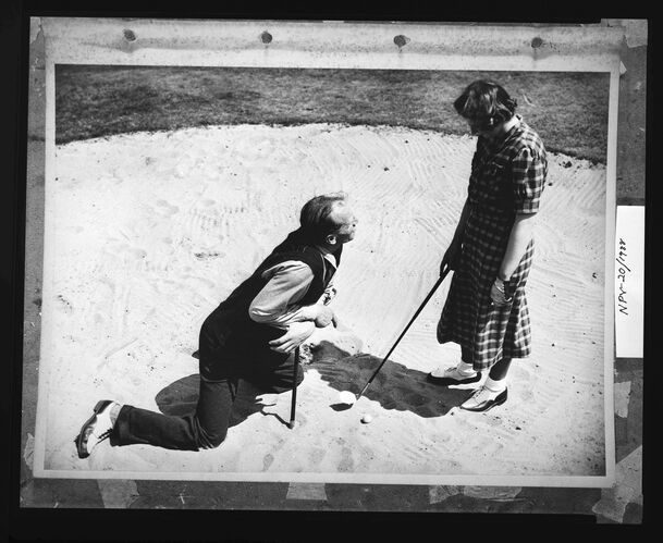 NP_NP04D4_1936_002G: Henry Cotton's Golf Instructions