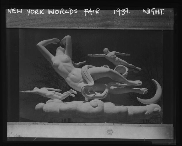 NP_NP04D4_1939_001: New York World Fair - Night