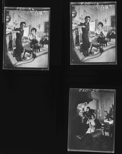 NP_NP04D4_1942_026: Vogue Summer 1942 Dorville Advert