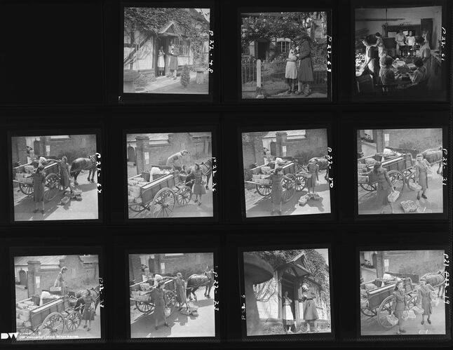 NP_NP04D4_1942_028: Rural Round Up