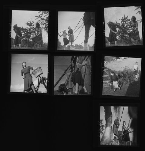 NP_NP04D4_1942_029B: Vogue Winter 1942 Dorville