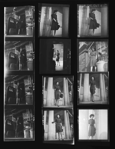 NP_NP04D4_1943_001A: Vogue 1943