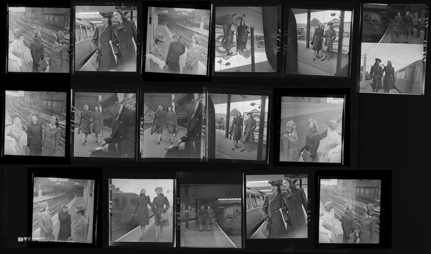 NP_NP04D4_1943_035: Vogue 1943