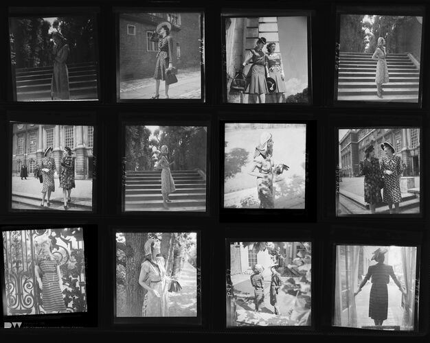 NP_NP04D4_1944_040: Vogue 1944