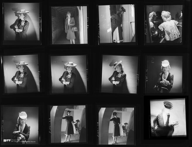 NP_NP04D4_1944_042: Vogue 1944