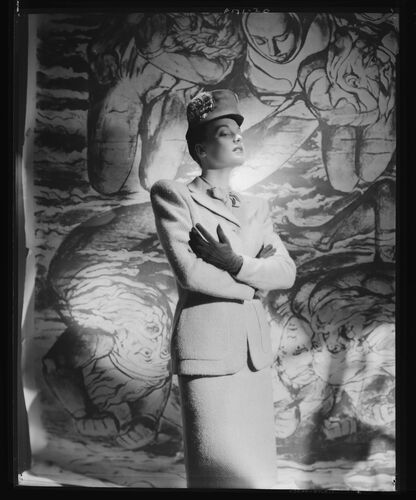 NP_NP04D4_1944_054: Couture Dress and Suit