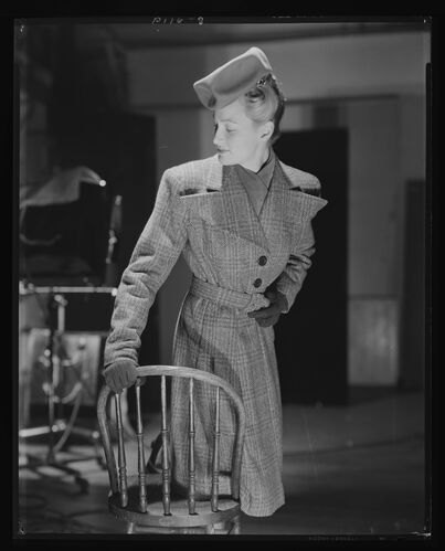 NP_NP04D4_1944_056B: Couture Coat