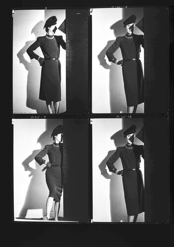 NP_NP05E1_1945_020_C: Molyneux Export Vogue Feb 1945