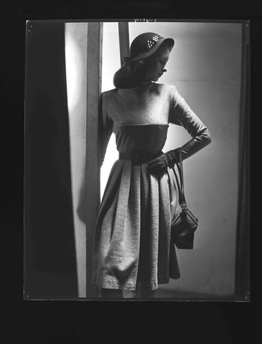 NP_NP05E1_1946_006A: Shophound Oils the Wheels