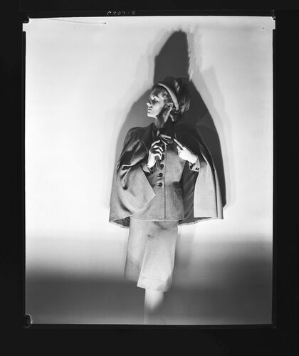 NP_NP05E1_1946_037B: 