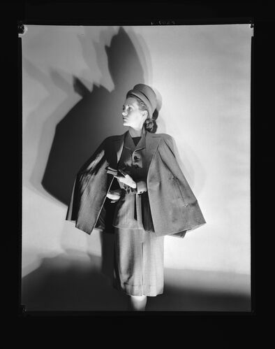 NP_NP05E1_1946_037F: 