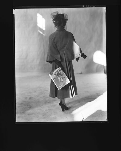 NP_NP05E1_1948_010E: London Collection