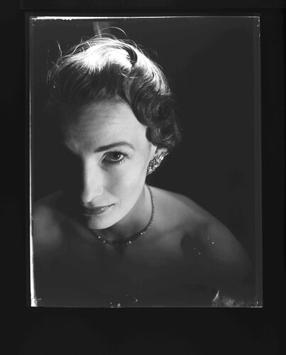 NP_NP05E1_1948_045C: The Lead